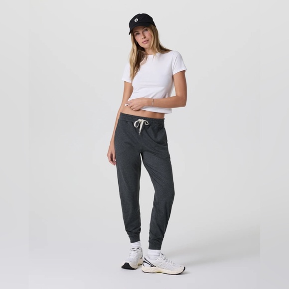 Vuori Performance Joggers Long Small Charcoal Heather - Picture 2 of 8